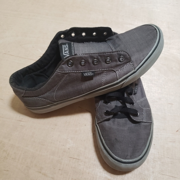 Mens Vans shoes,  size 9, gray color - Picture 1 of 9